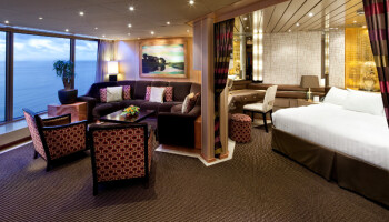 1548636300.308_c253_Holland America Line R-Class Accommodation Rotterdam Pinnacle Suite.jpg